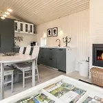Home- Nearby Free Waterpark Access Holiday home Middelfart