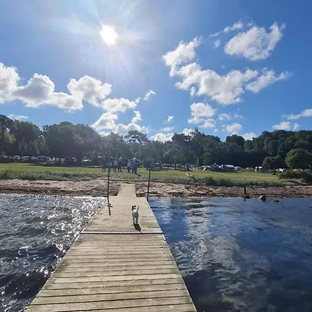 Semesterbostad Home- Nearby Free Waterpark Access *