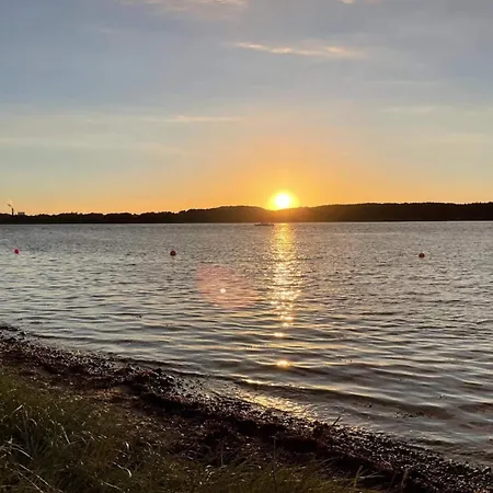 Home- Nearby Free Waterpark Access *