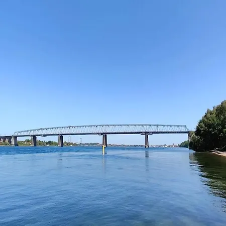 Home- Nearby Free Waterpark Access 別荘