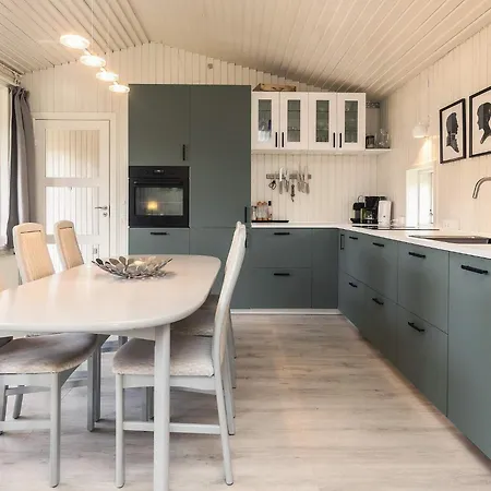 Home- Nearby Free Waterpark Access * Middelfart